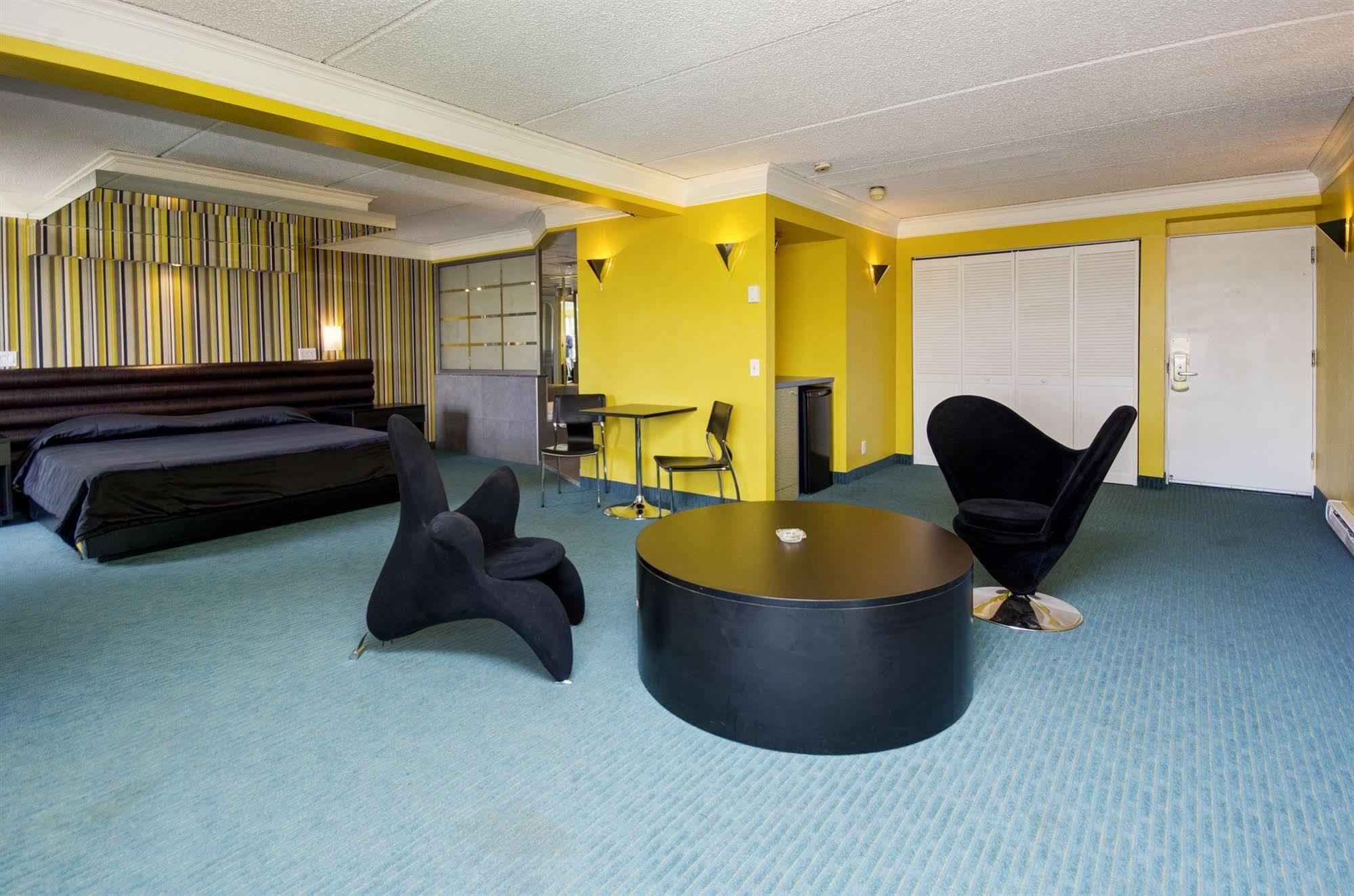 לונגאיל Motel Labarre מראה חיצוני תמונה