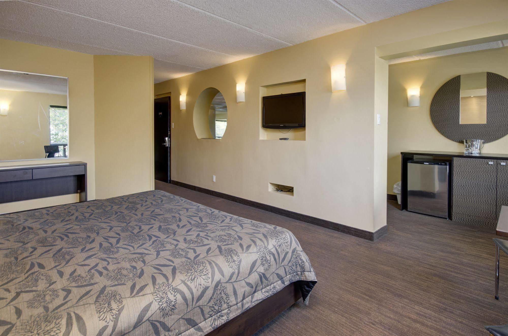 לונגאיל Motel Labarre מראה חיצוני תמונה