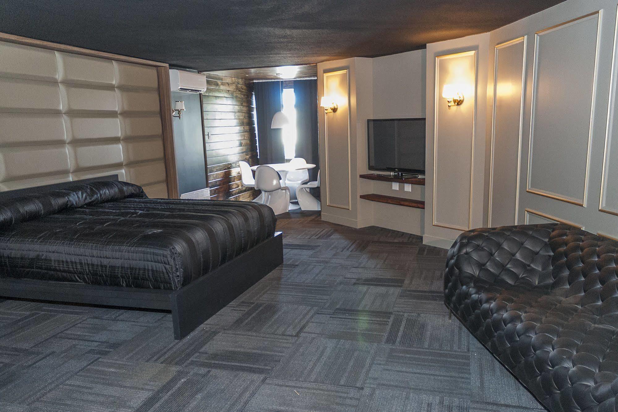 לונגאיל Motel Labarre מראה חיצוני תמונה