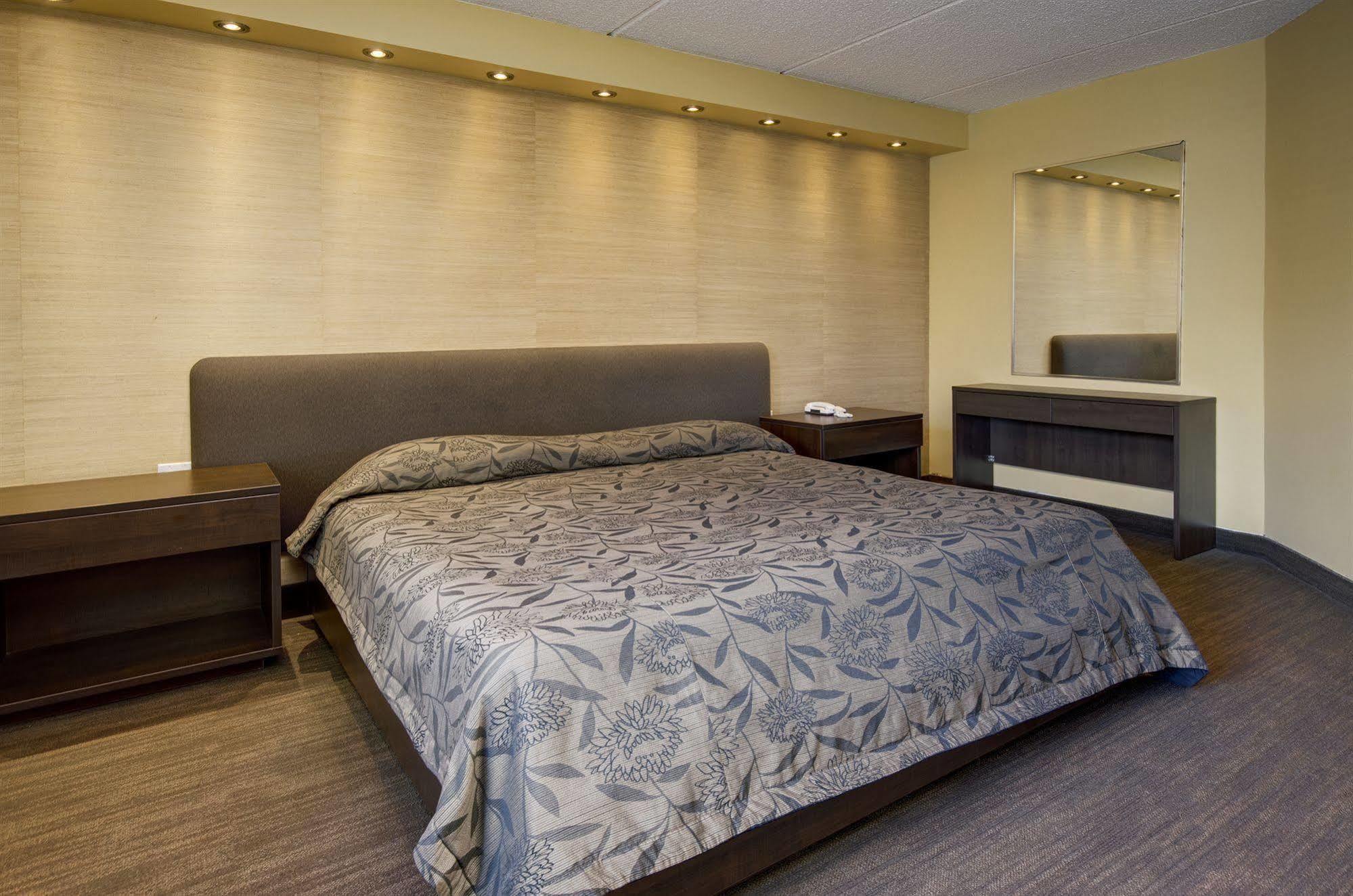 לונגאיל Motel Labarre מראה חיצוני תמונה