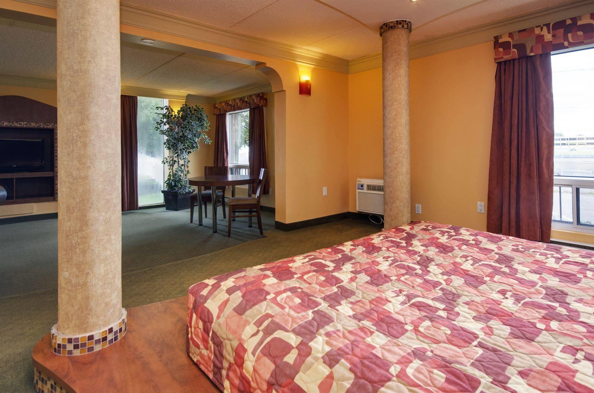 לונגאיל Motel Labarre מראה חיצוני תמונה