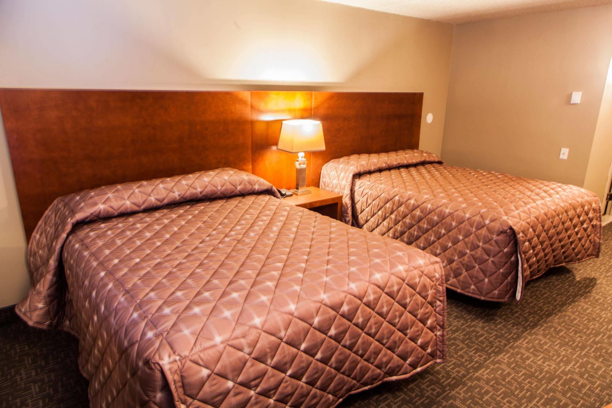 לונגאיל Motel Labarre מראה חיצוני תמונה