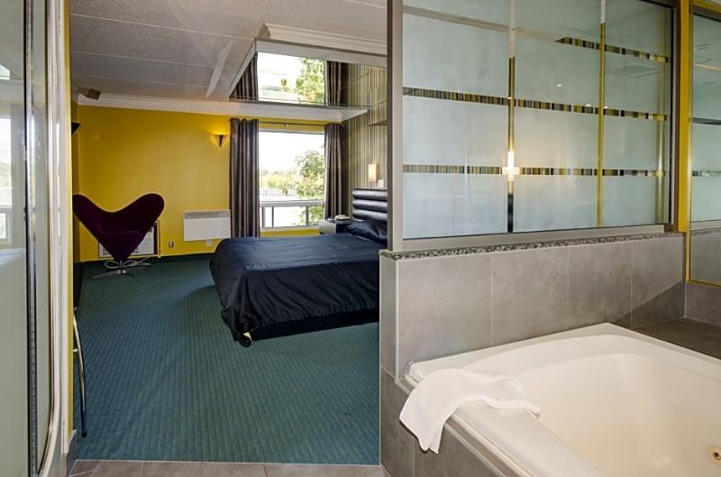 לונגאיל Motel Labarre מראה חיצוני תמונה